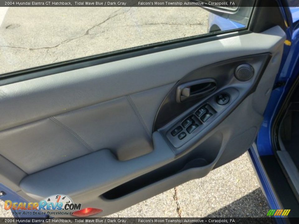 2004 Hyundai Elantra GT Hatchback Tidal Wave Blue / Dark Gray Photo #19