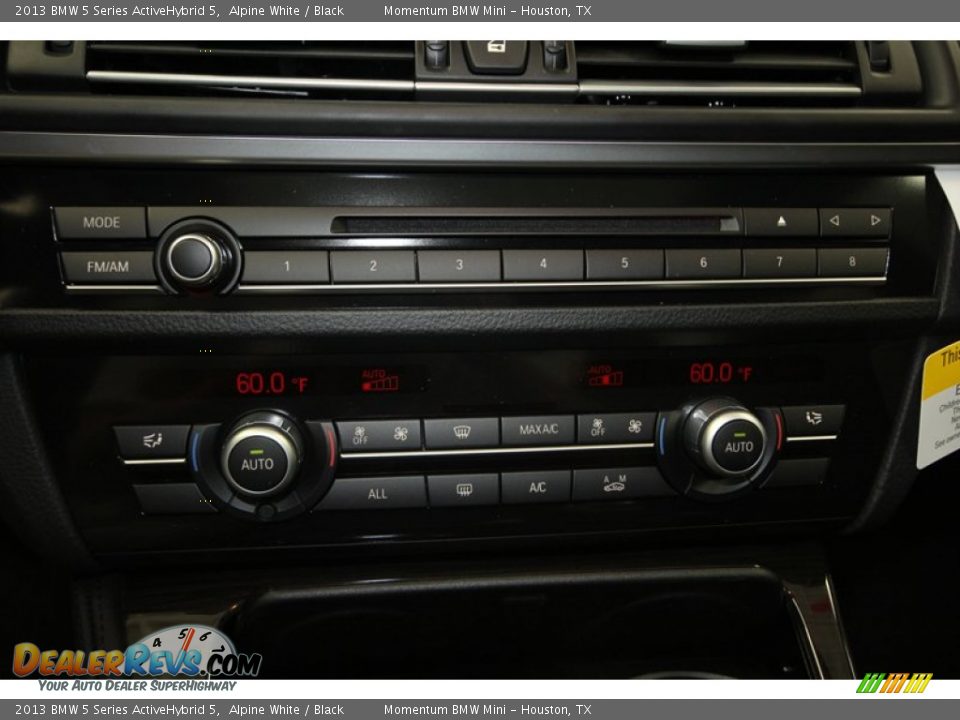 Controls of 2013 BMW 5 Series ActiveHybrid 5 Photo #18