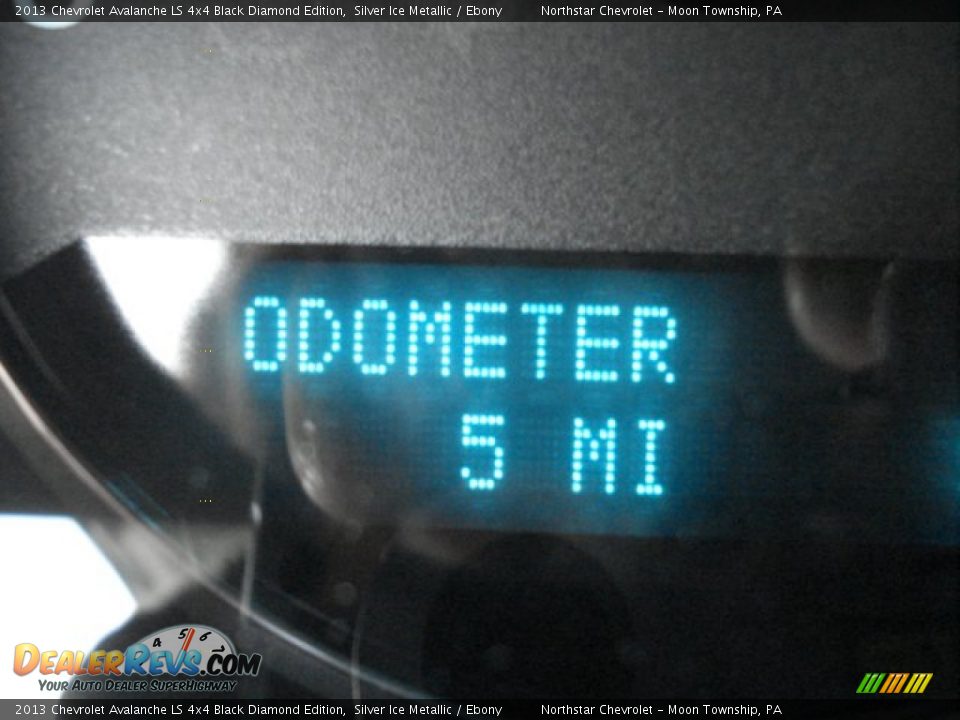 2013 Chevrolet Avalanche LS 4x4 Black Diamond Edition Silver Ice Metallic / Ebony Photo #19