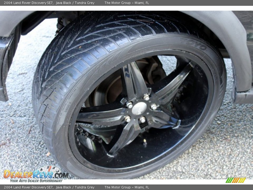 Custom Wheels of 2004 Land Rover Discovery SE7 Photo #17