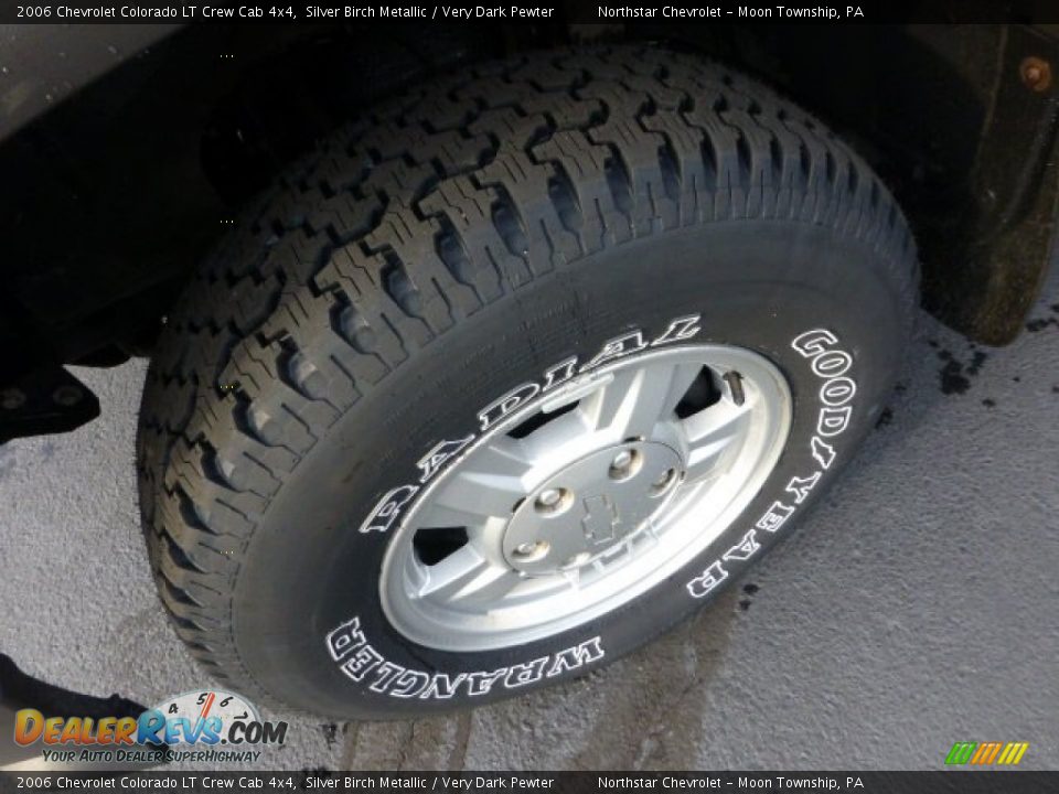 2006 Chevrolet Colorado LT Crew Cab 4x4 Silver Birch Metallic / Very Dark Pewter Photo #9