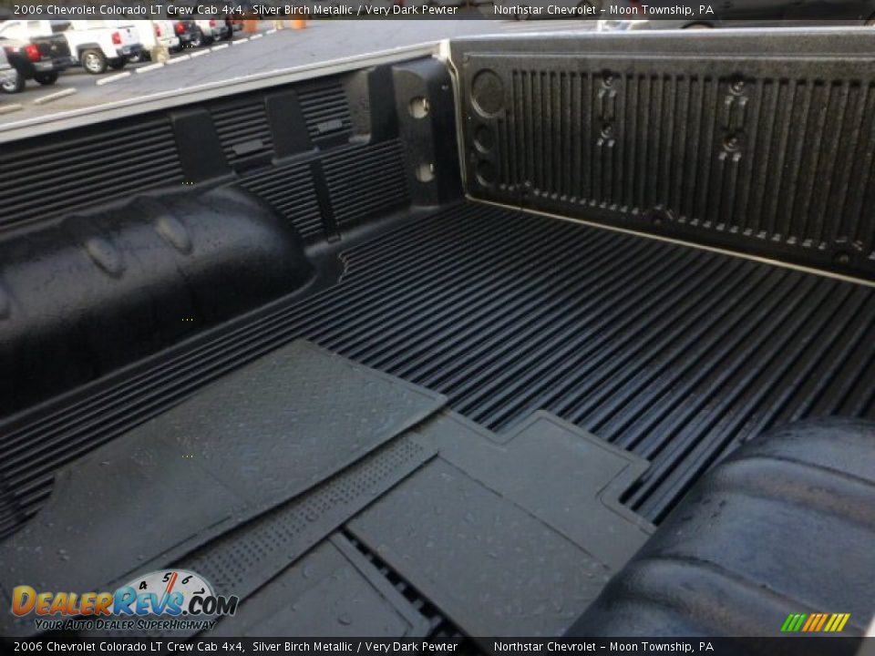 2006 Chevrolet Colorado LT Crew Cab 4x4 Silver Birch Metallic / Very Dark Pewter Photo #10