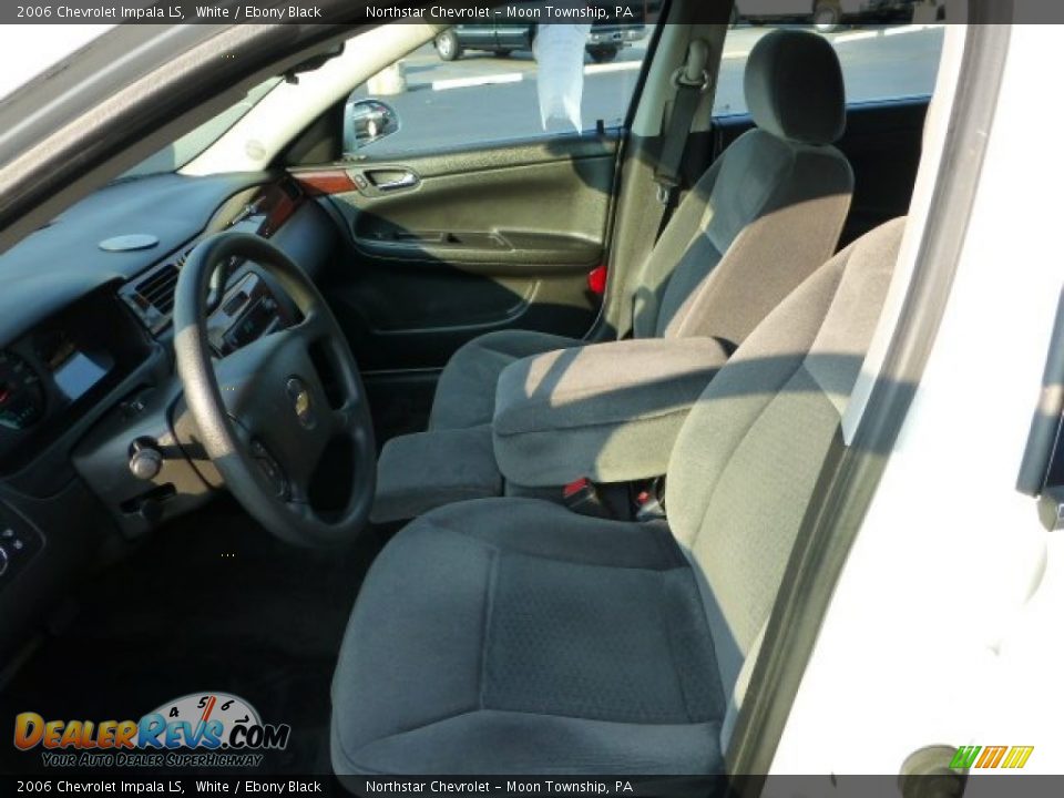 2006 Chevrolet Impala LS White / Ebony Black Photo #10