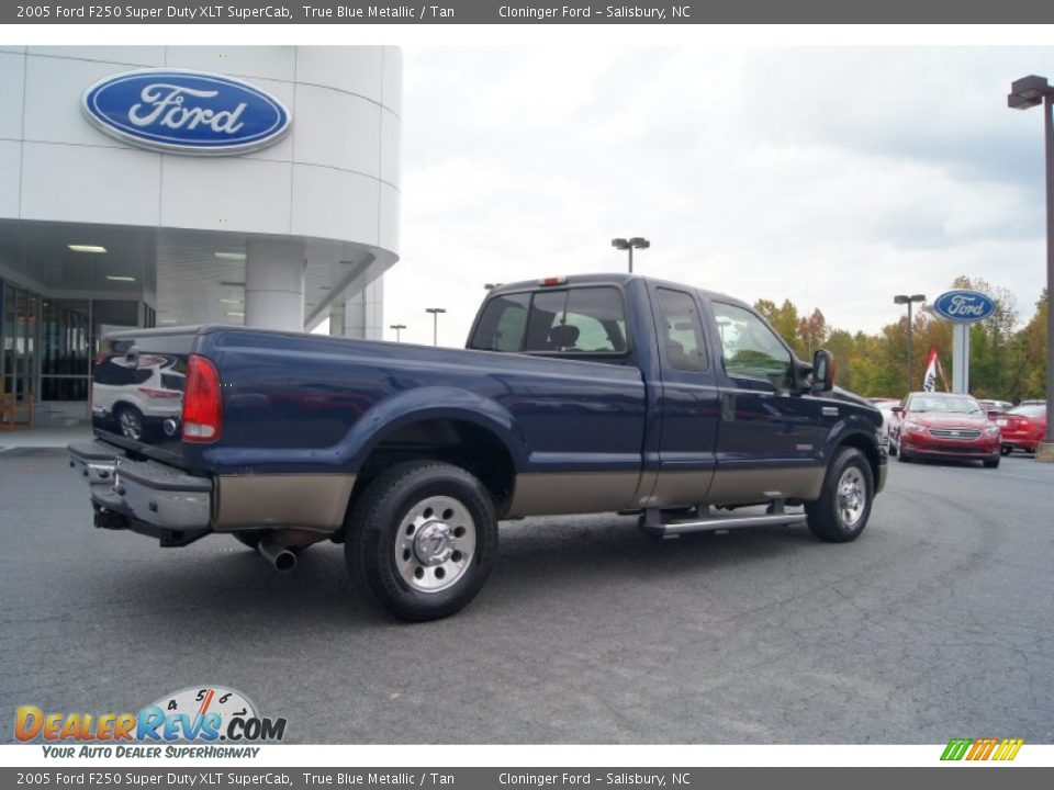 2005 Ford F250 Super Duty XLT SuperCab True Blue Metallic / Tan Photo #3