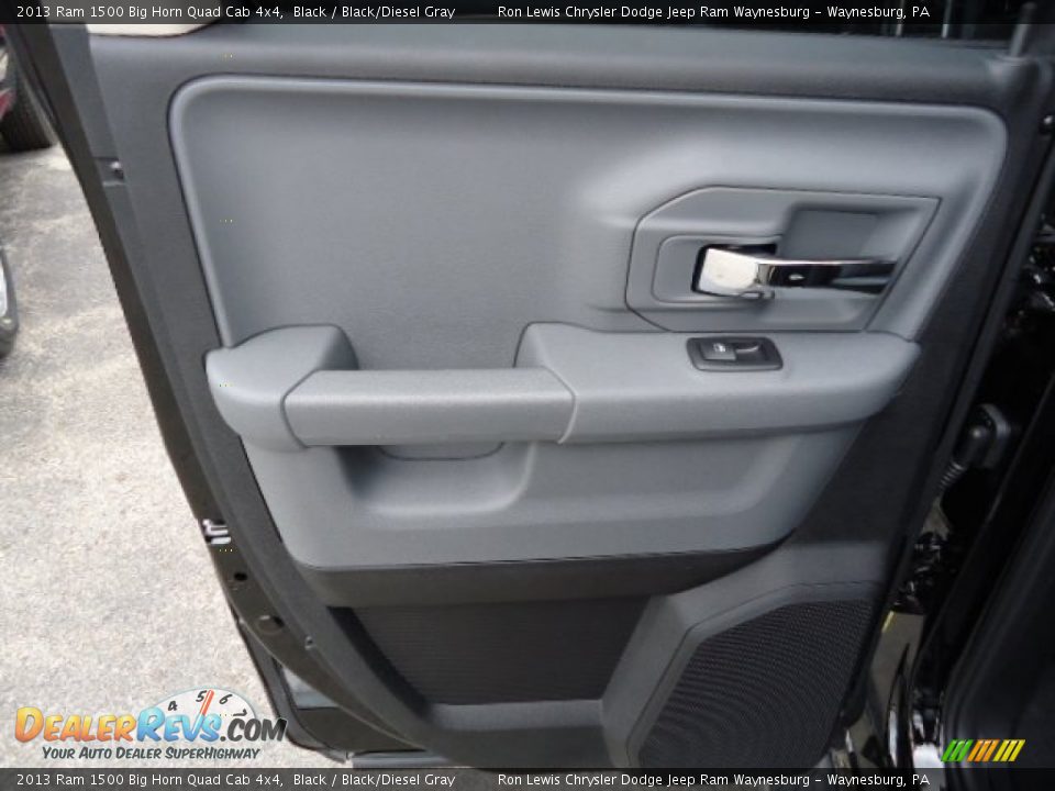 Door Panel of 2013 Ram 1500 Big Horn Quad Cab 4x4 Photo #14