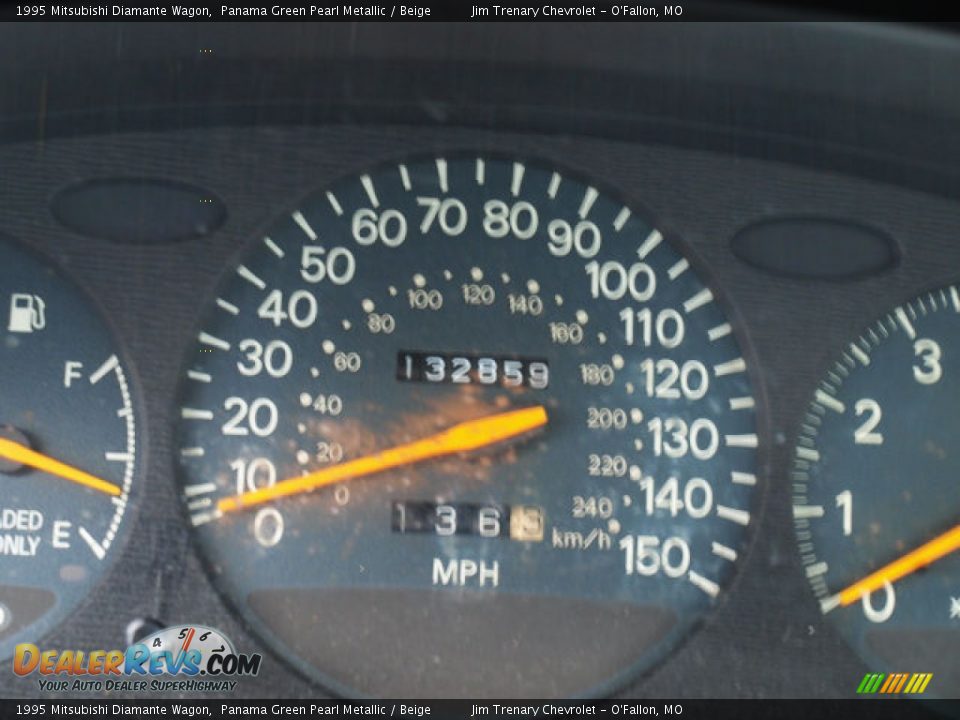 1995 Mitsubishi Diamante Wagon Panama Green Pearl Metallic / Beige Photo #5