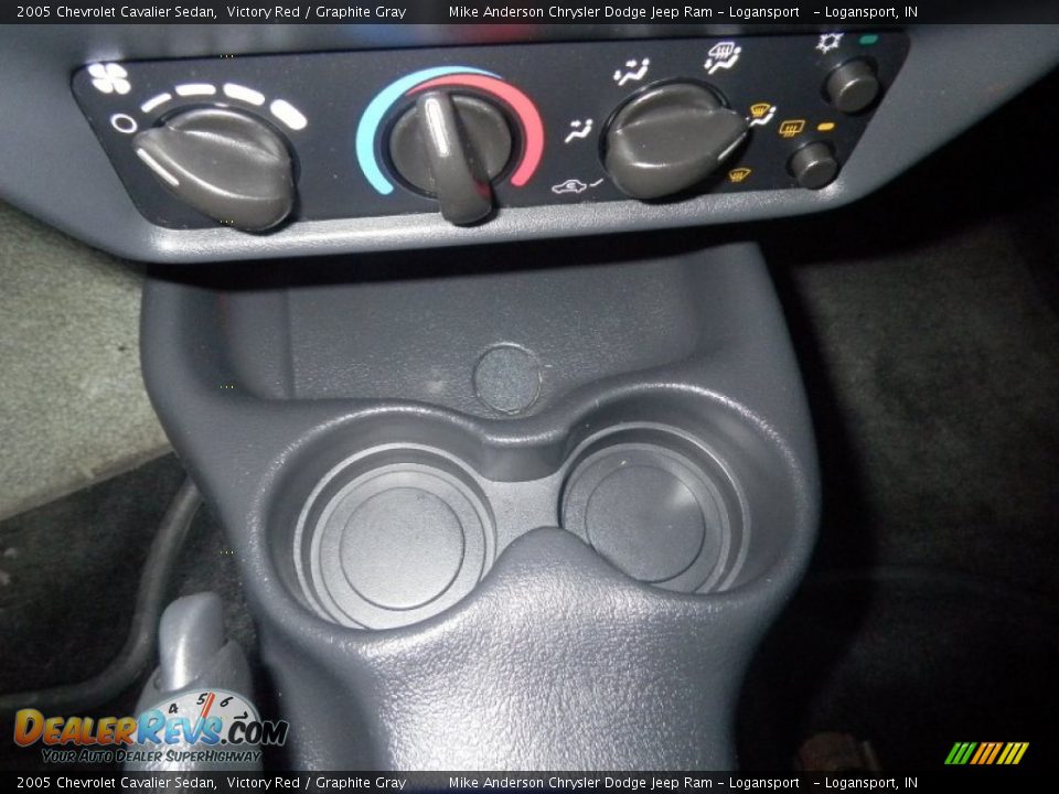 2005 Chevrolet Cavalier Sedan Victory Red / Graphite Gray Photo #10