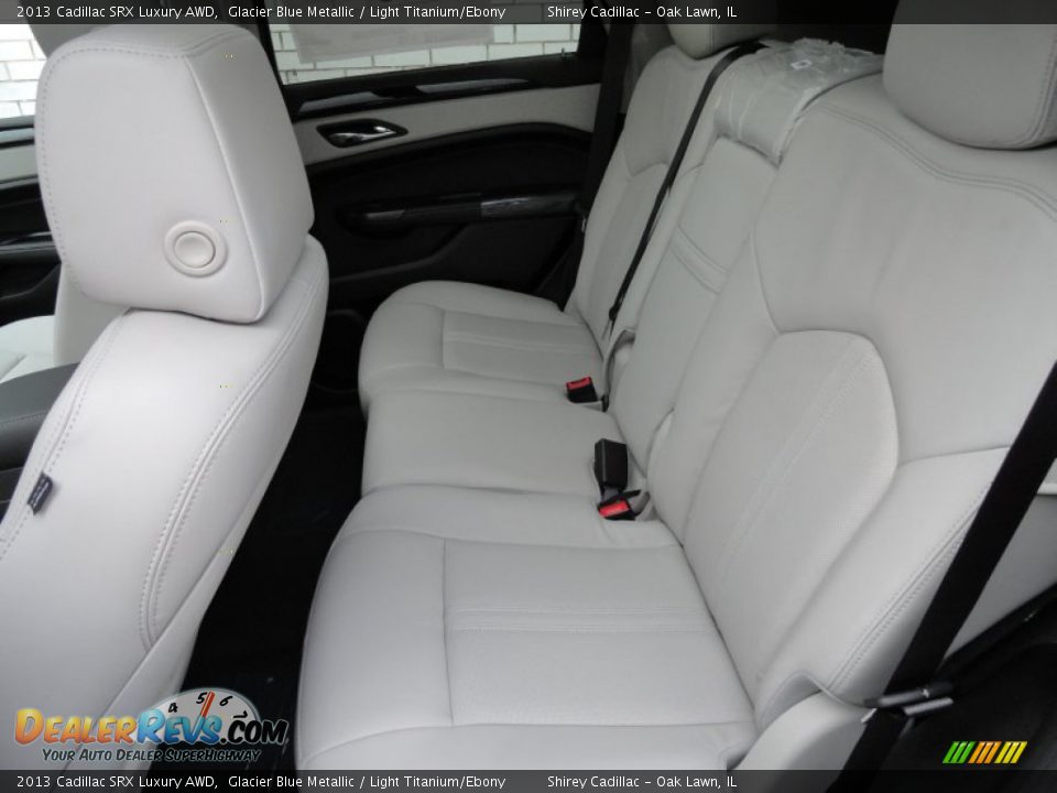 Rear Seat of 2013 Cadillac SRX Luxury AWD Photo #11