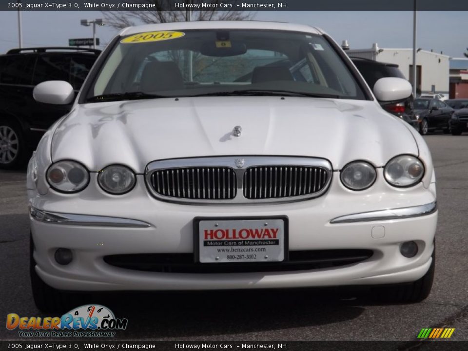 2005 Jaguar X-Type 3.0 White Onyx / Champagne Photo #2
