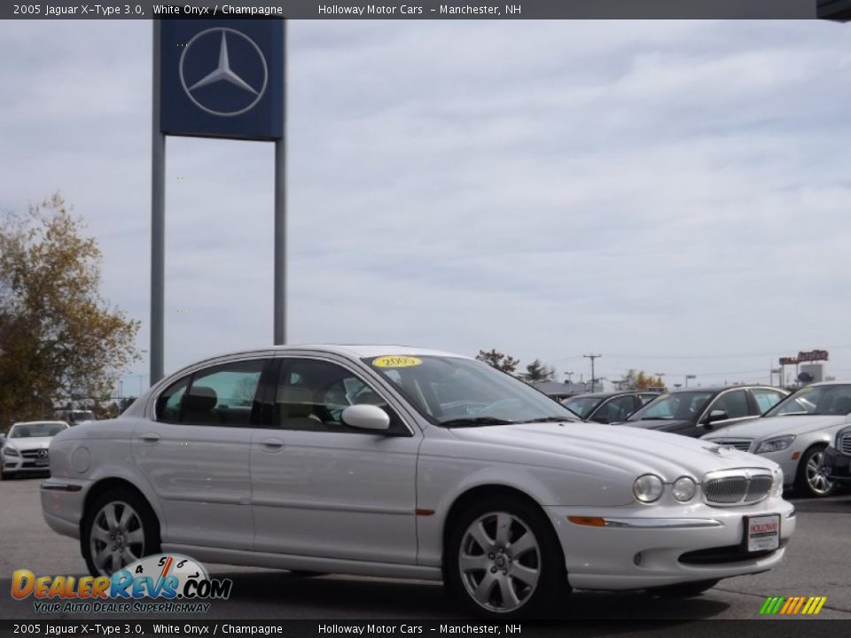2005 Jaguar X-Type 3.0 White Onyx / Champagne Photo #3
