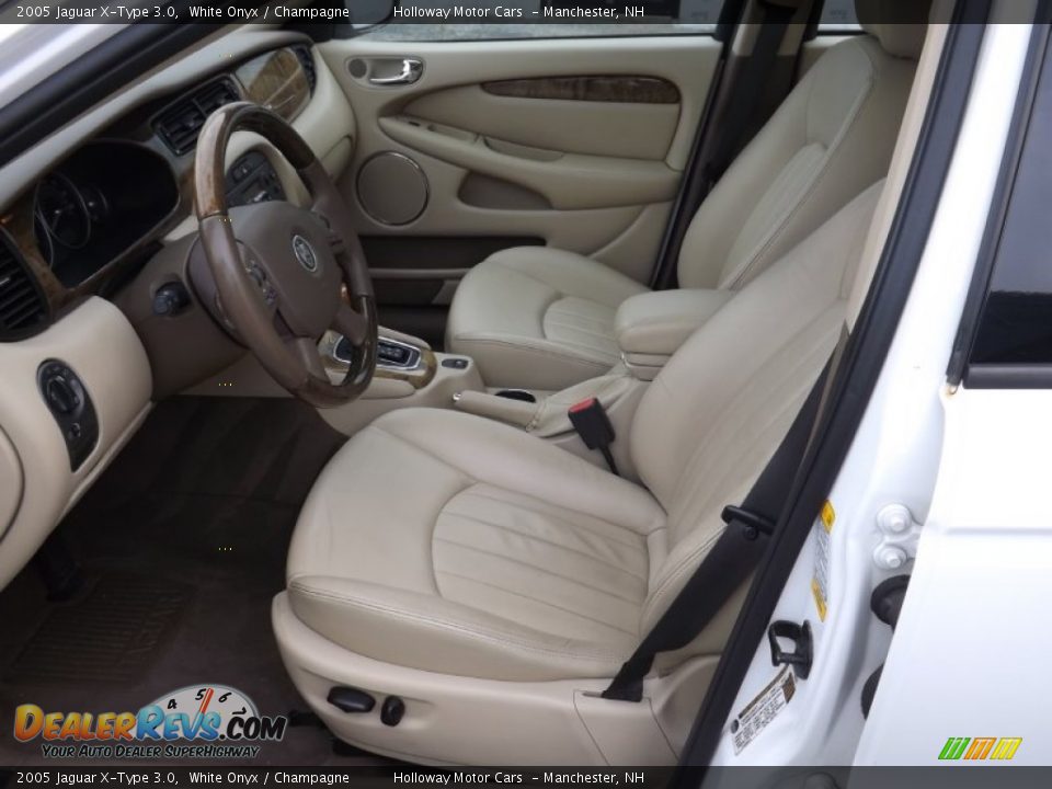 2005 Jaguar X-Type 3.0 White Onyx / Champagne Photo #9