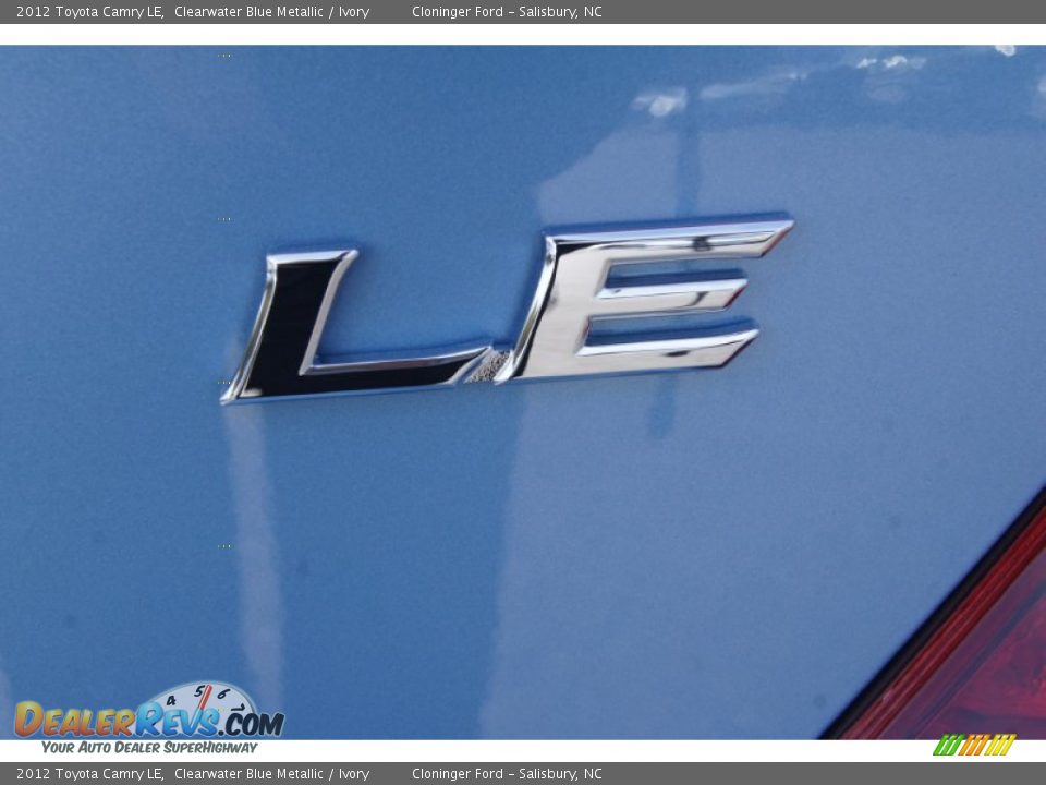 2012 Toyota Camry LE Clearwater Blue Metallic / Ivory Photo #18