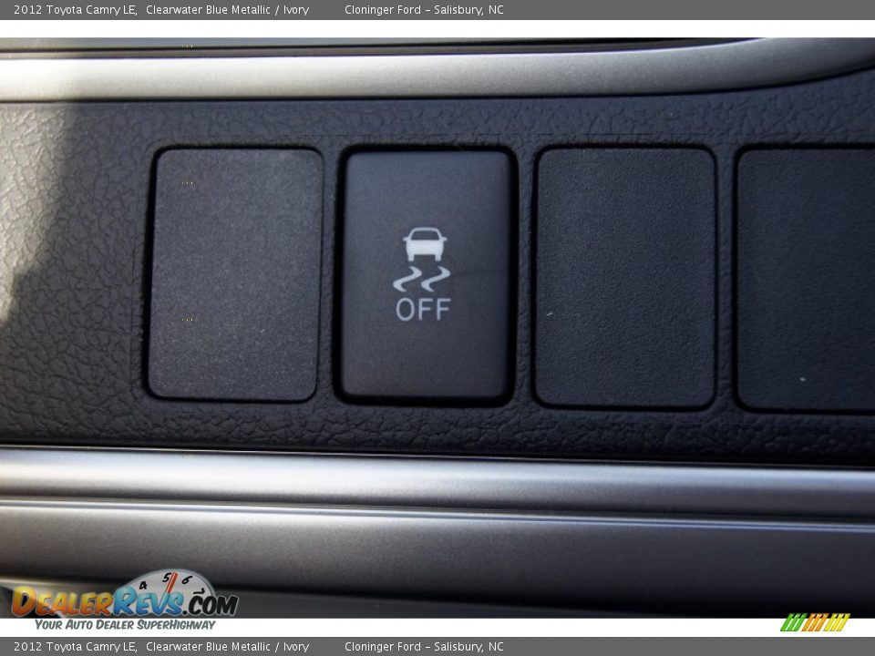 2012 Toyota Camry LE Clearwater Blue Metallic / Ivory Photo #21