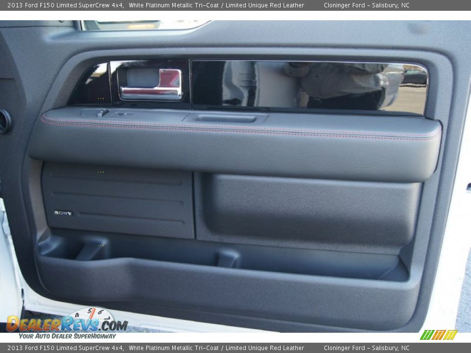 2013 Ford F150 Limited SuperCrew 4x4 White Platinum Metallic Tri-Coat / Limited Unique Red Leather Photo #18