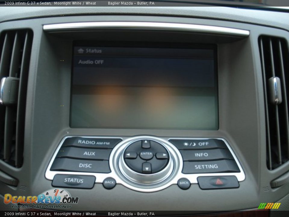2009 Infiniti G 37 x Sedan Moonlight White / Wheat Photo #18