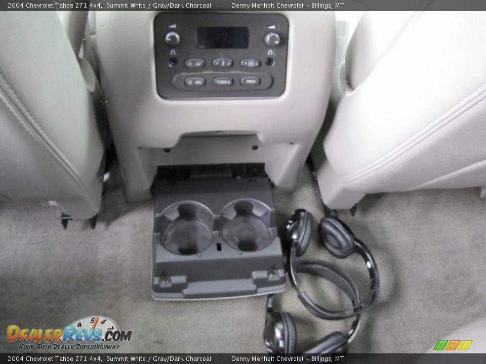 2004 Chevrolet Tahoe Z71 4x4 Summit White / Gray/Dark Charcoal Photo #13