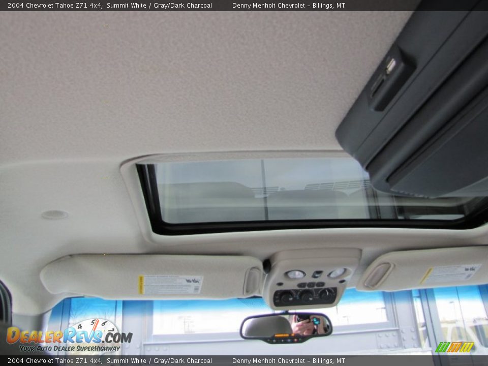 2004 Chevrolet Tahoe Z71 4x4 Summit White / Gray/Dark Charcoal Photo #14