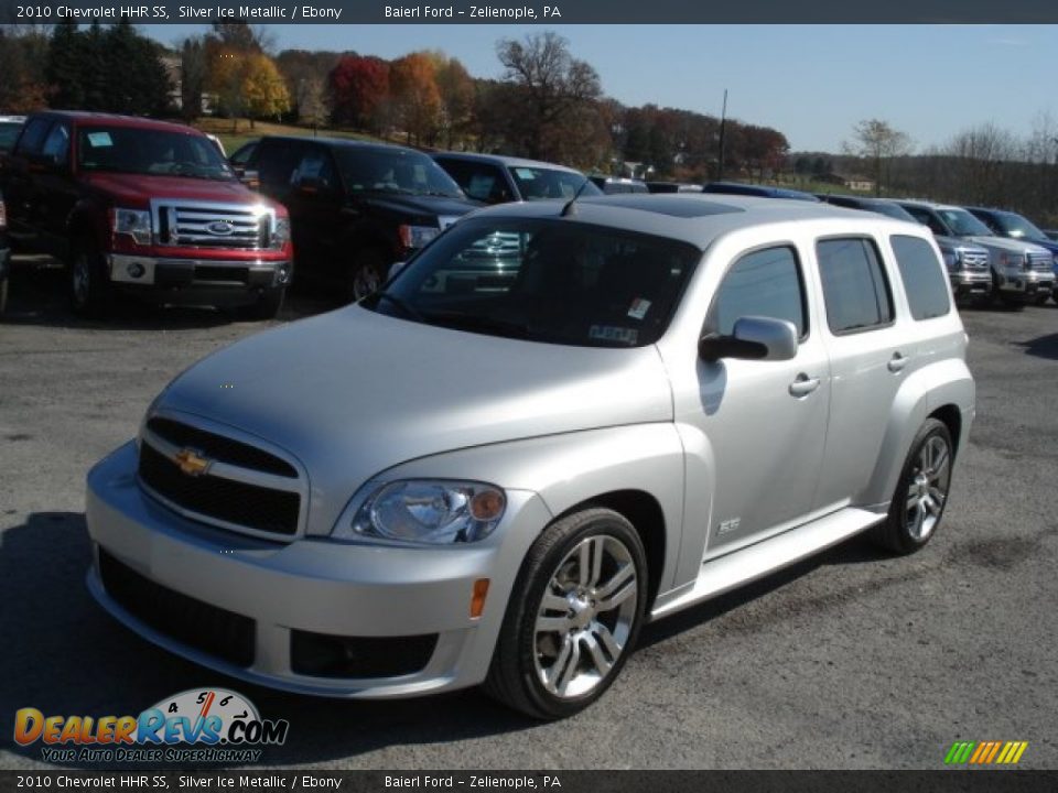 Front 3/4 View of 2010 Chevrolet HHR SS Photo #4