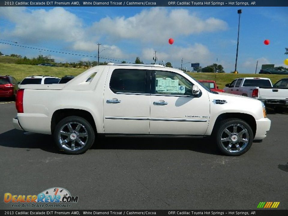 White Diamond Tricoat 2013 Cadillac Escalade EXT Premium AWD Photo #2