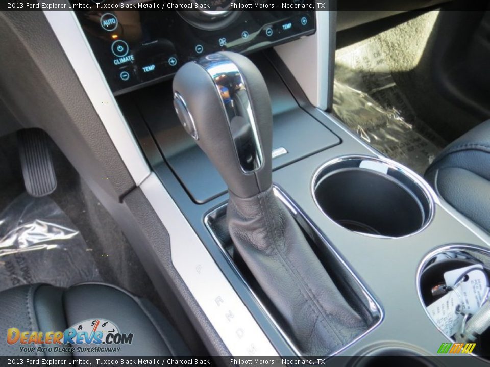 2013 Ford Explorer Limited Tuxedo Black Metallic / Charcoal Black Photo #31