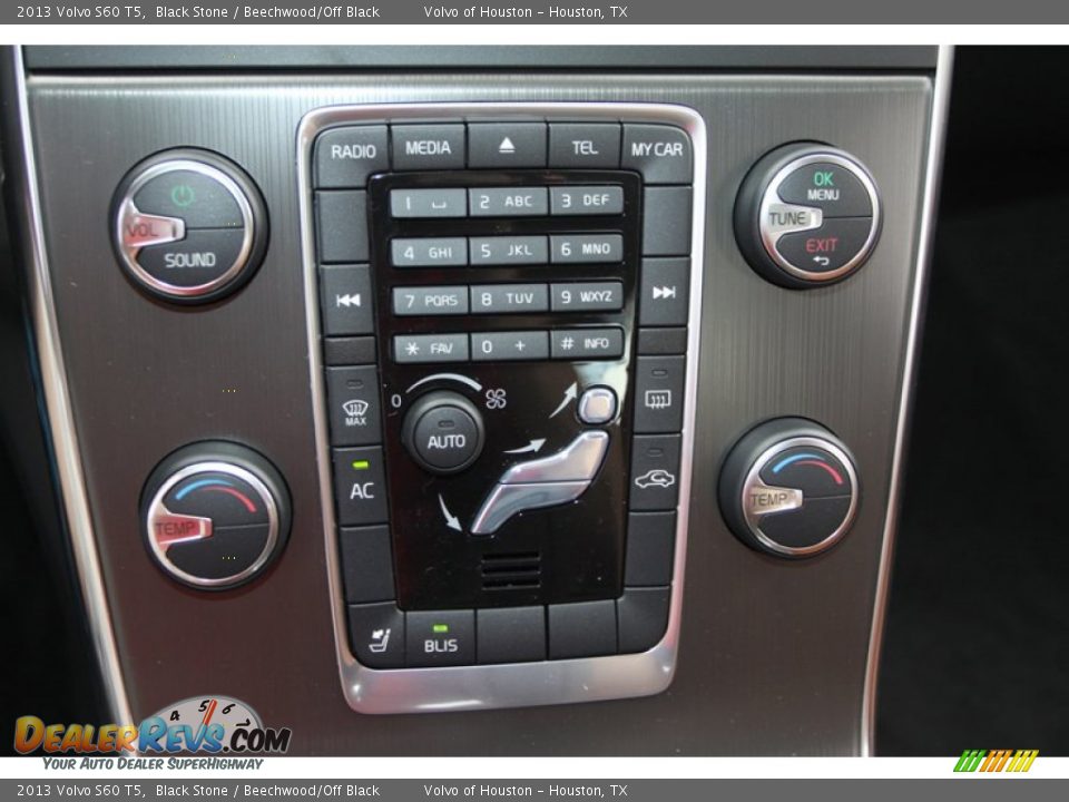 Controls of 2013 Volvo S60 T5 Photo #18