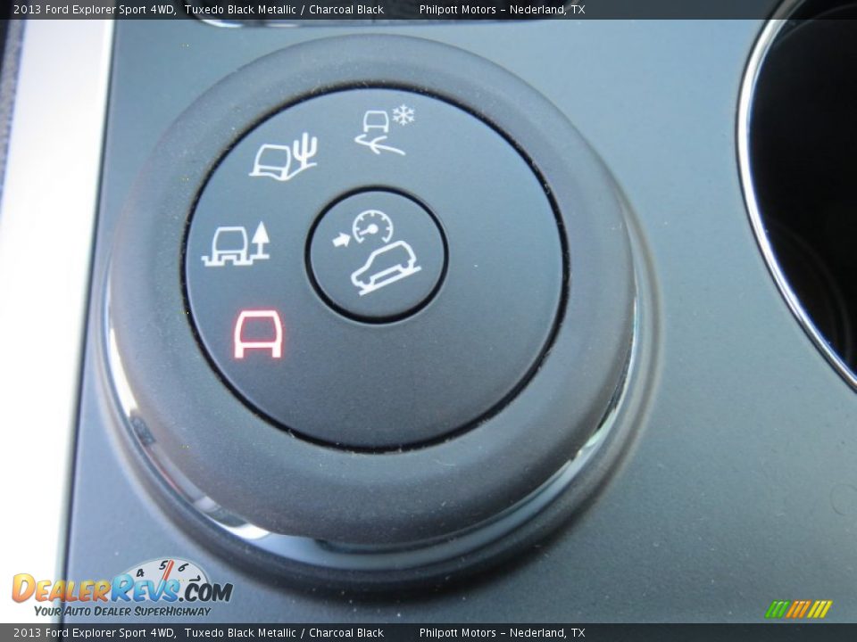 Controls of 2013 Ford Explorer Sport 4WD Photo #28