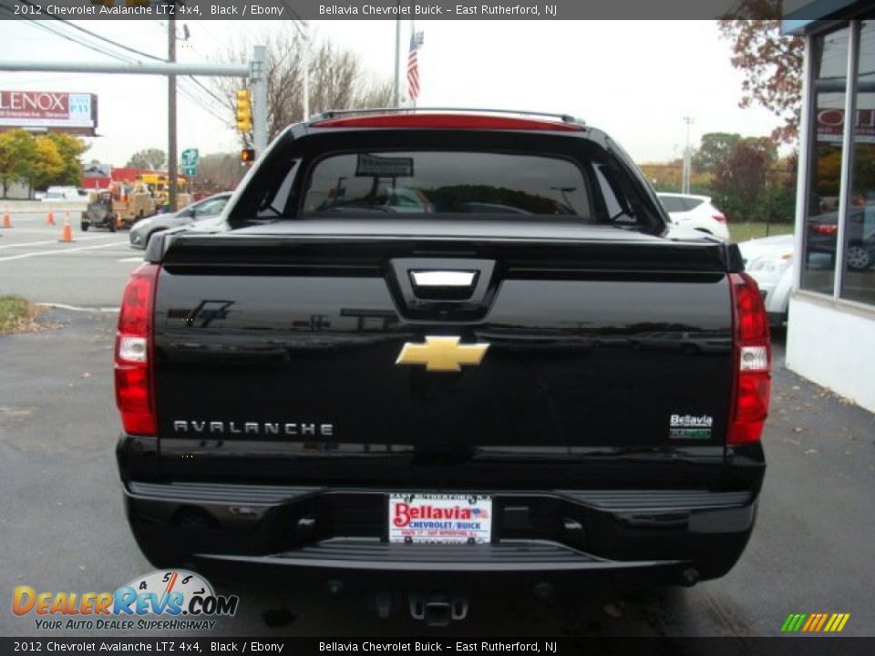 2012 Chevrolet Avalanche LTZ 4x4 Black / Ebony Photo #5