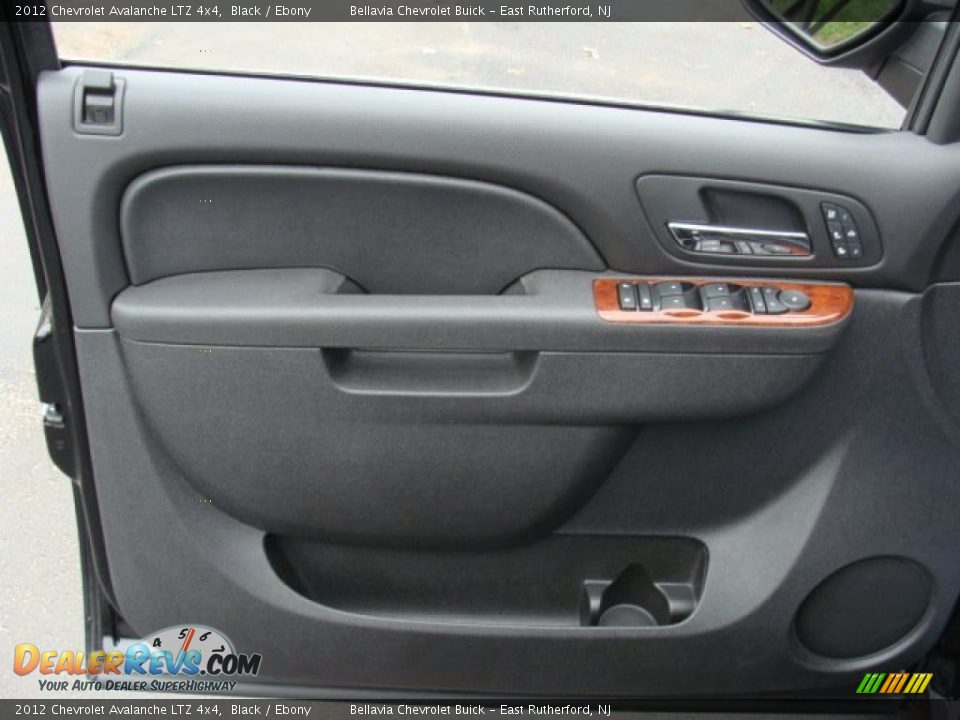 2012 Chevrolet Avalanche LTZ 4x4 Black / Ebony Photo #6