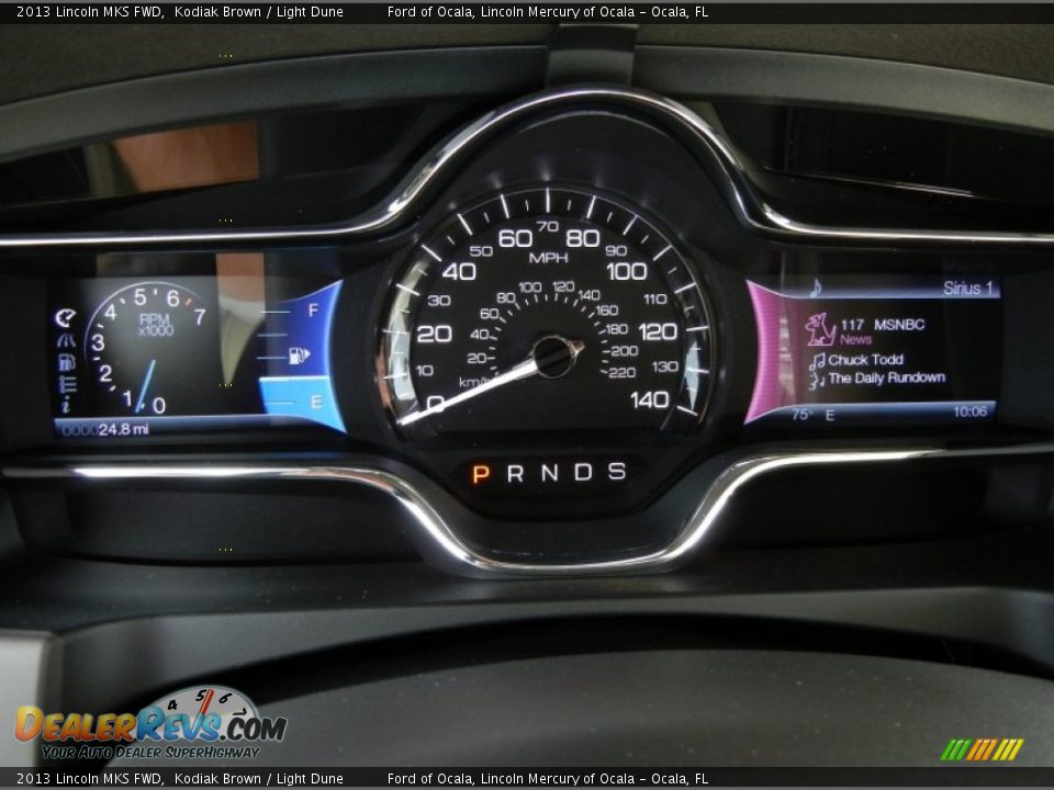 2013 Lincoln MKS FWD Gauges Photo #8