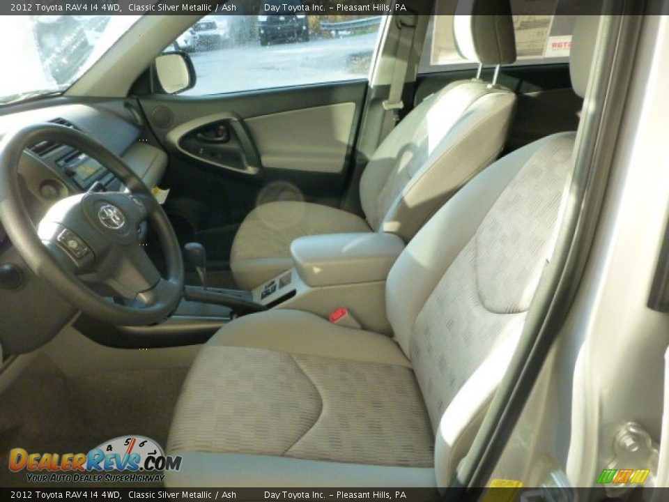 2012 Toyota RAV4 I4 4WD Classic Silver Metallic / Ash Photo #14