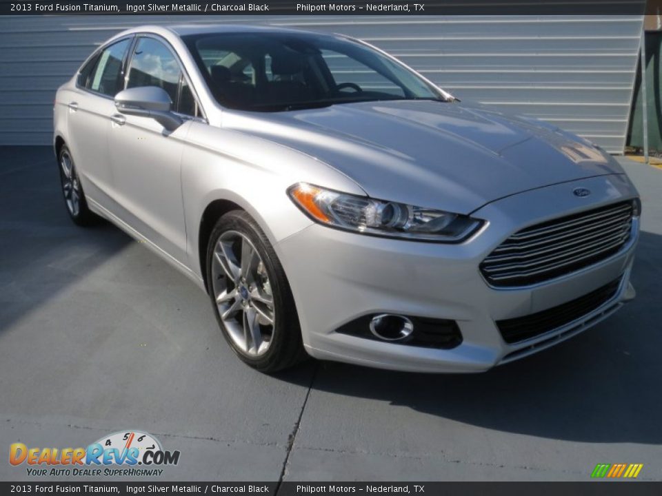 Front 3/4 View of 2013 Ford Fusion Titanium Photo #1