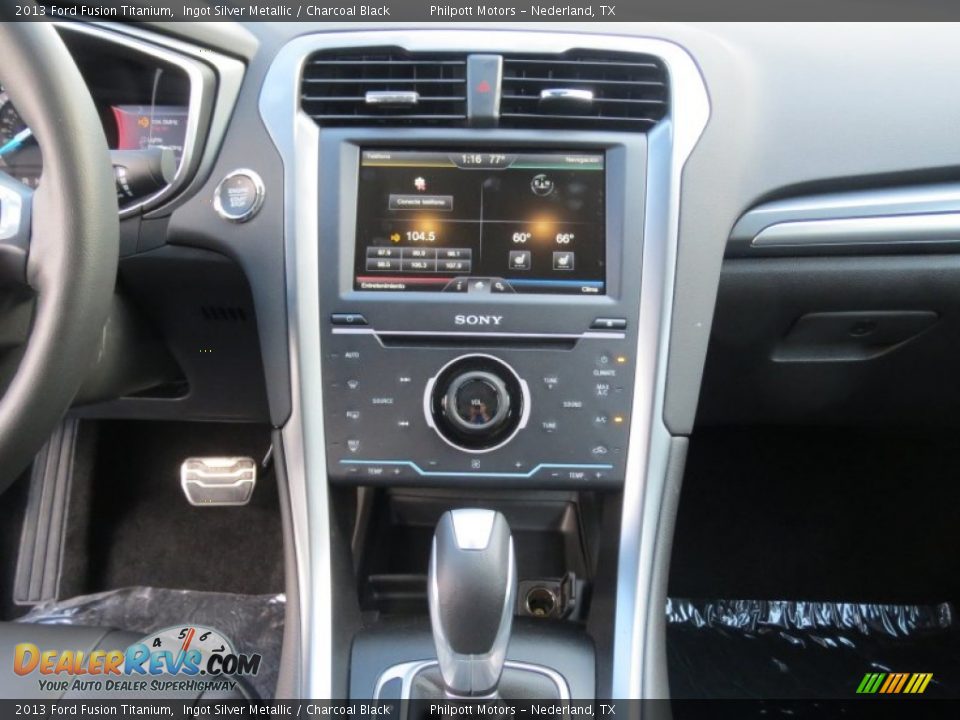 Controls of 2013 Ford Fusion Titanium Photo #25