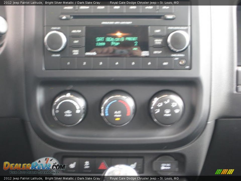 2012 Jeep Patriot Latitude Bright Silver Metallic / Dark Slate Gray Photo #6