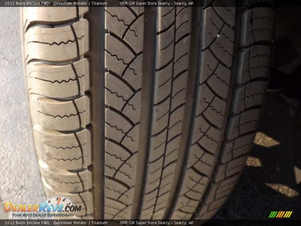 2012 Buick Enclave FWD Quicksilver Metallic / Titanium Photo #19