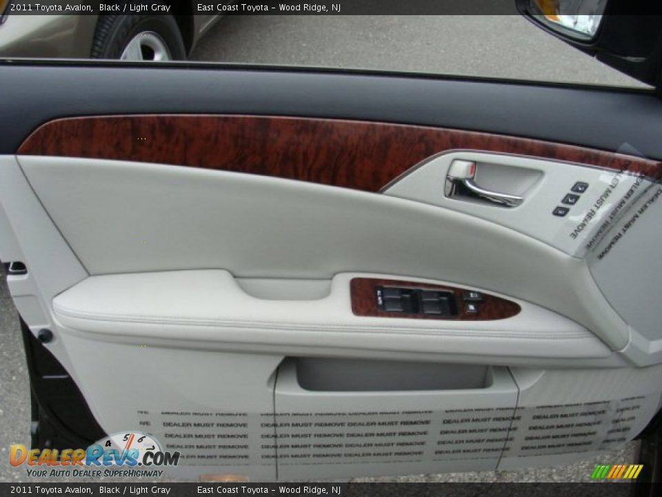 2011 Toyota Avalon Black / Light Gray Photo #6