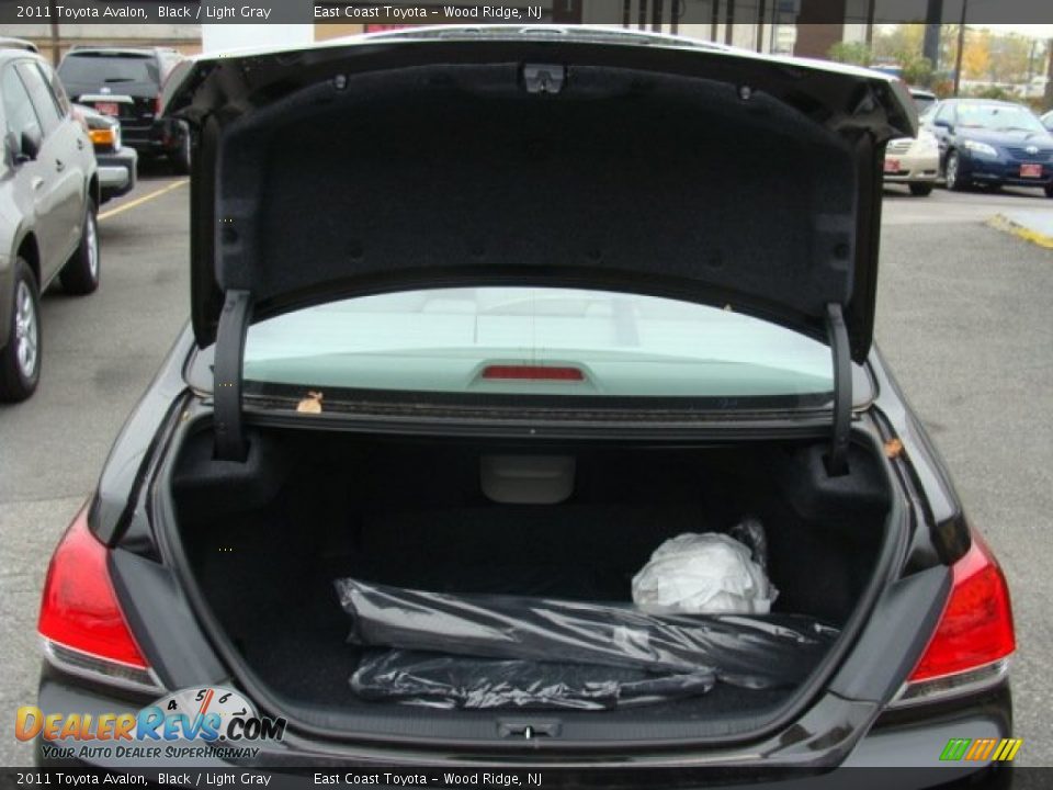 2011 Toyota Avalon Black / Light Gray Photo #12
