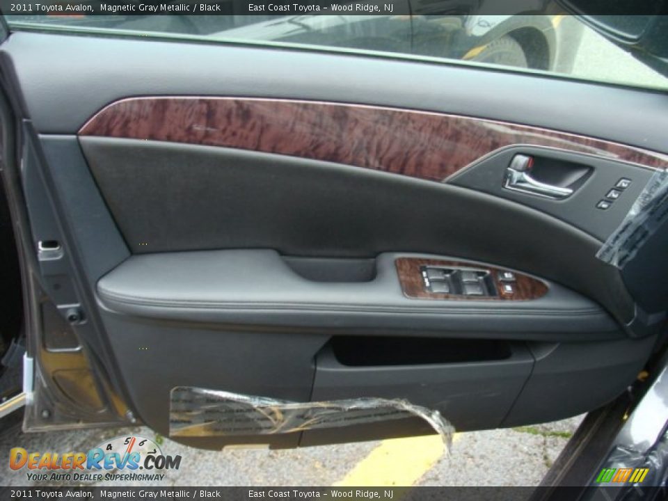 2011 Toyota Avalon Magnetic Gray Metallic / Black Photo #5