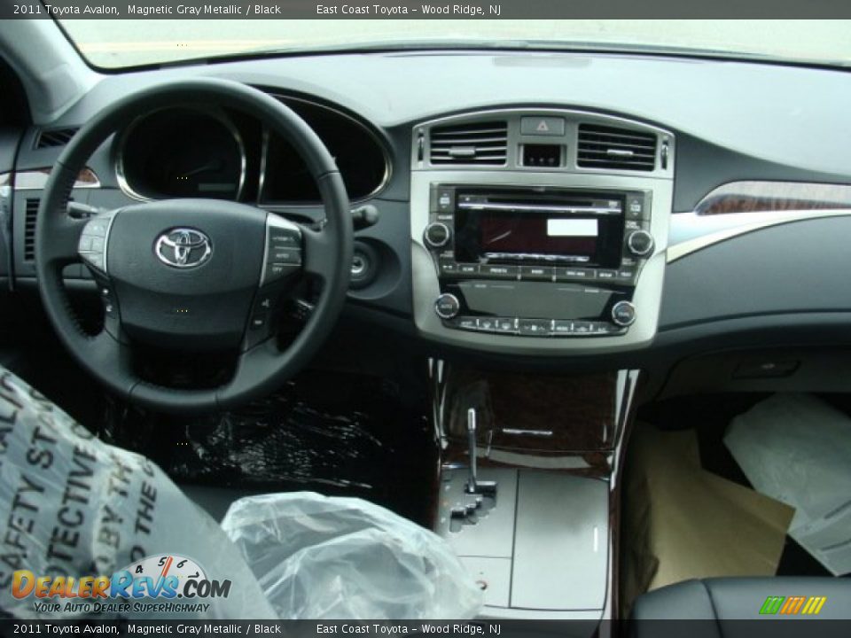 2011 Toyota Avalon Magnetic Gray Metallic / Black Photo #7