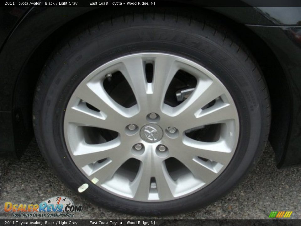 2011 Toyota Avalon  Wheel Photo #13
