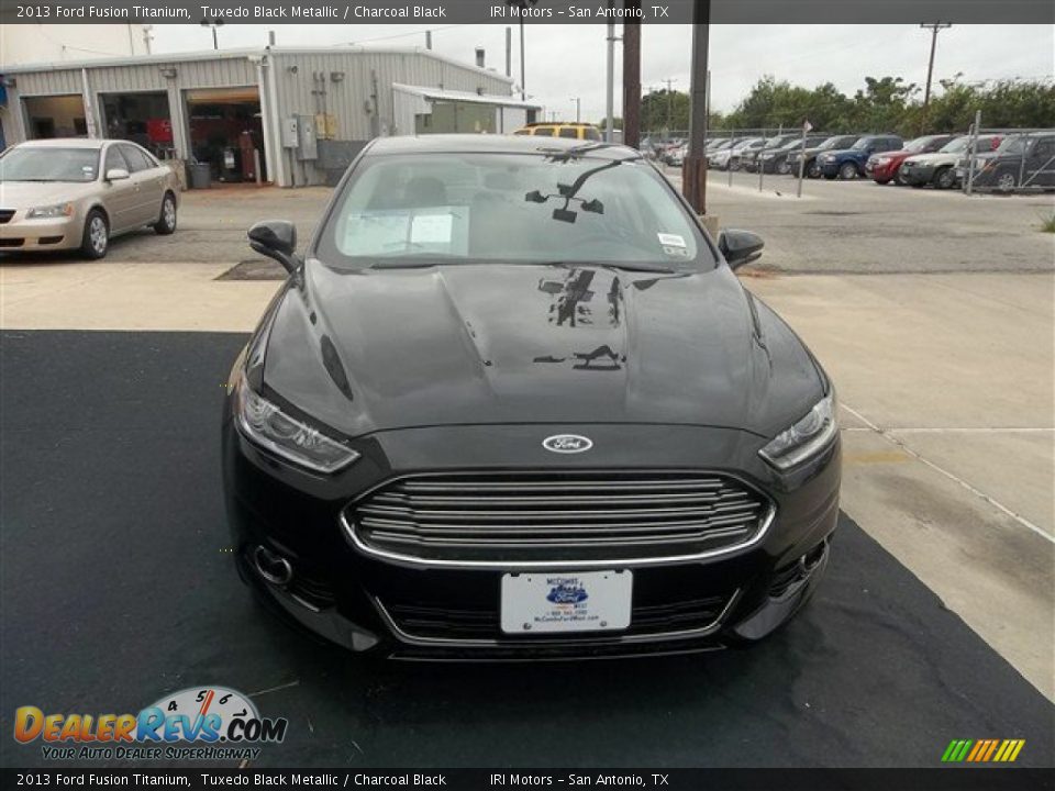 2013 Ford Fusion Titanium Tuxedo Black Metallic / Charcoal Black Photo #16