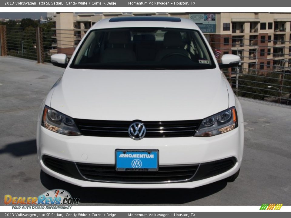 2013 Volkswagen Jetta SE Sedan Candy White / Cornsilk Beige Photo #2