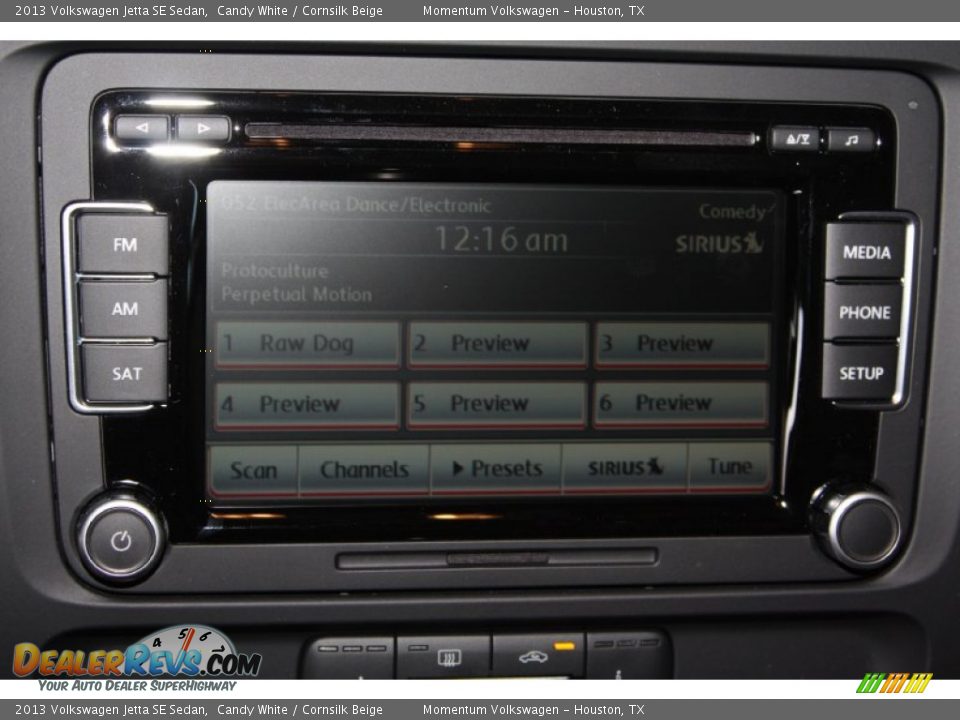 2013 Volkswagen Jetta SE Sedan Candy White / Cornsilk Beige Photo #14