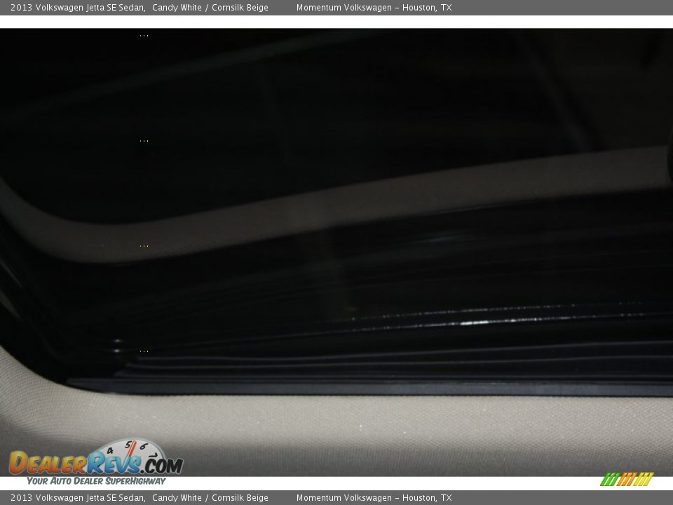 2013 Volkswagen Jetta SE Sedan Candy White / Cornsilk Beige Photo #15