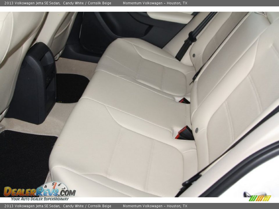 2013 Volkswagen Jetta SE Sedan Candy White / Cornsilk Beige Photo #18