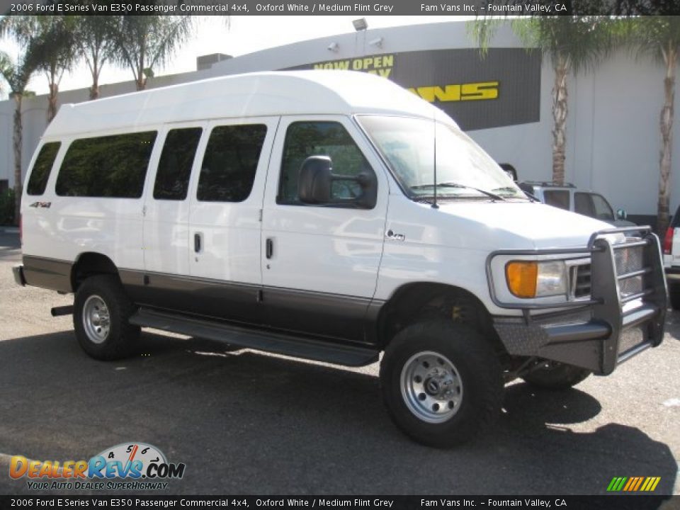 2006 Ford E Series Van E350 Passenger Commercial 4x4 Oxford White / Medium Flint Grey Photo #1