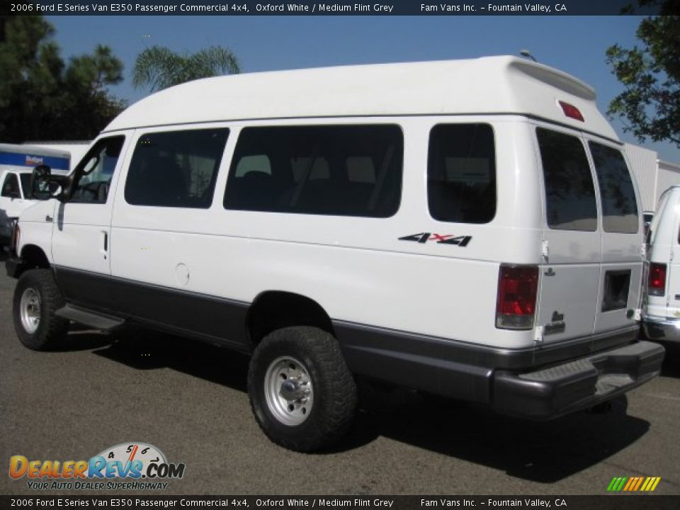 2006 Ford E Series Van E350 Passenger Commercial 4x4 Oxford White / Medium Flint Grey Photo #4