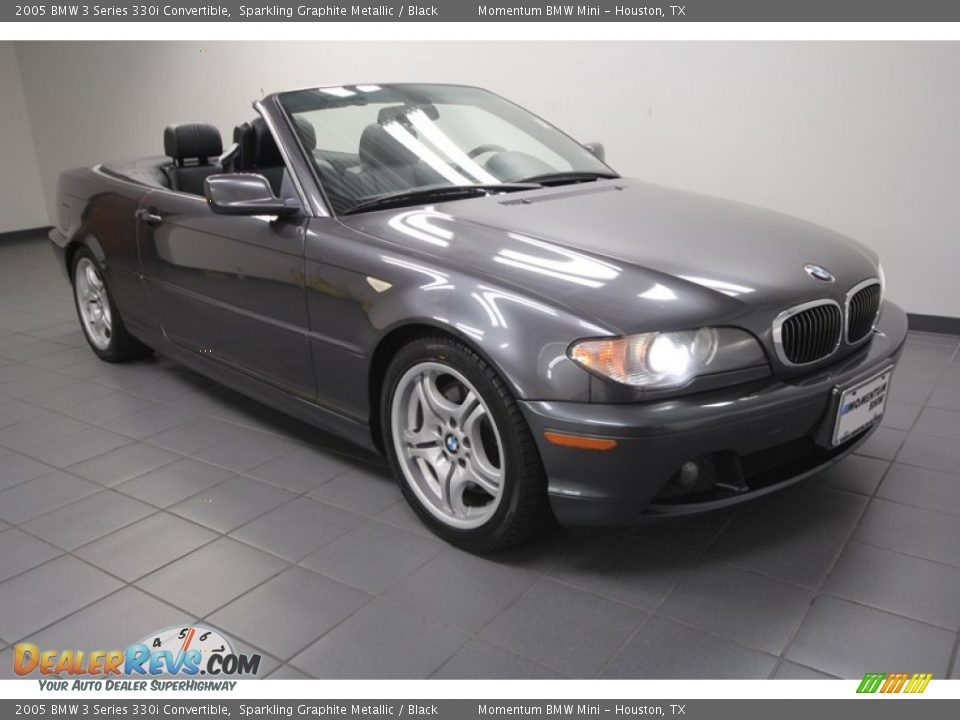 Front 3/4 View of 2005 BMW 3 Series 330i Convertible Photo #1