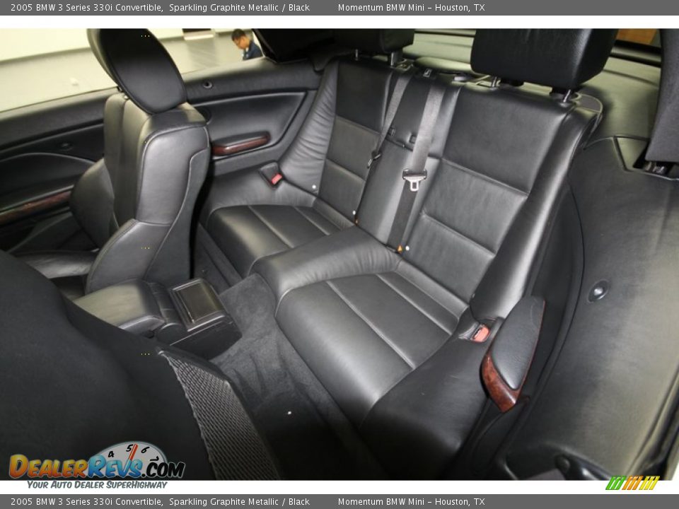 Rear Seat of 2005 BMW 3 Series 330i Convertible Photo #15