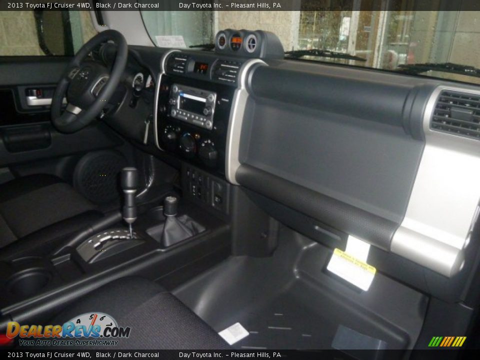 2013 Toyota FJ Cruiser 4WD Black / Dark Charcoal Photo #10