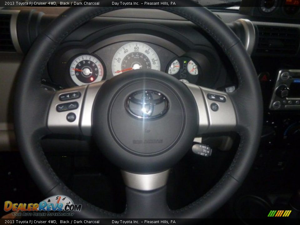 2013 Toyota FJ Cruiser 4WD Black / Dark Charcoal Photo #17